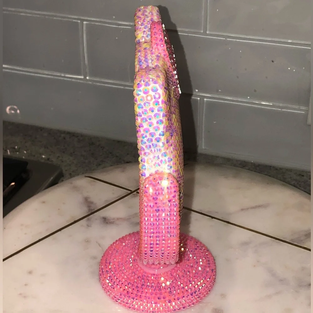 ✨NWT✨ Hello Kitty Crystal Sparkle Bedazzled Table Top Stand Mirror - Picture 3 of 11